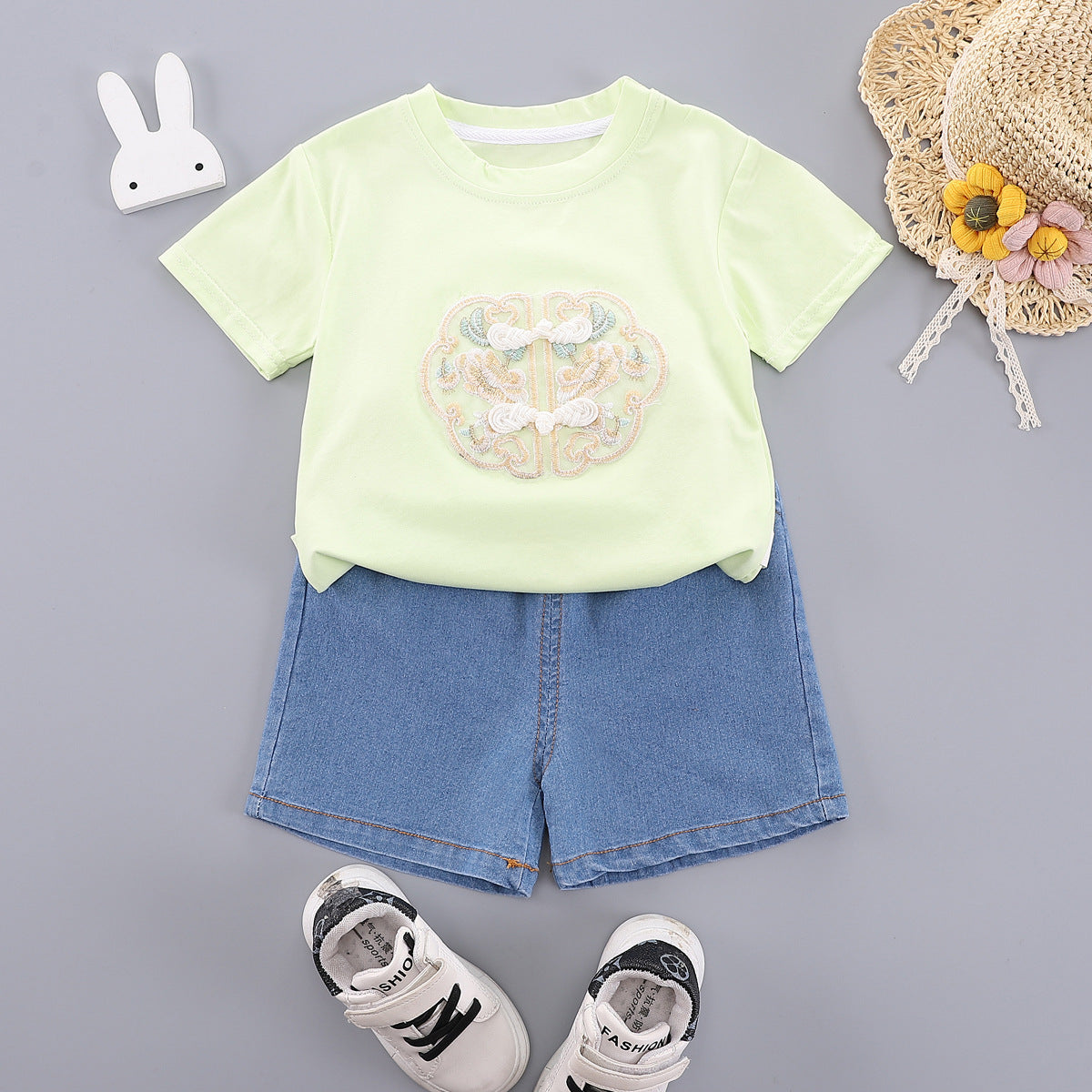 Round neck short sleeved top set