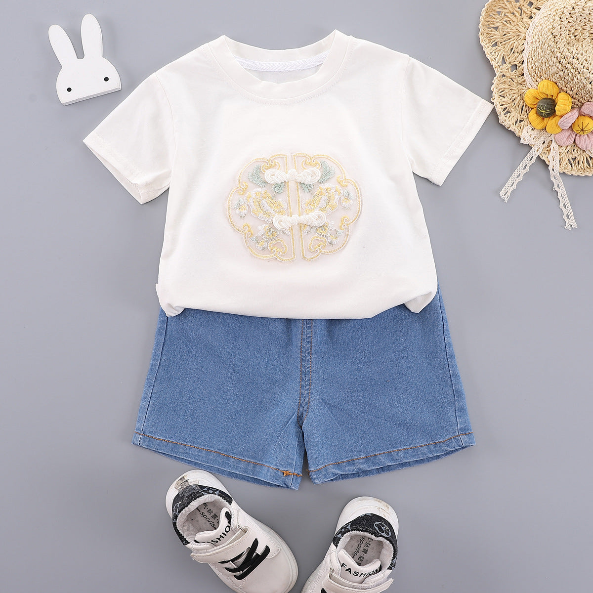 Round neck short sleeved top set