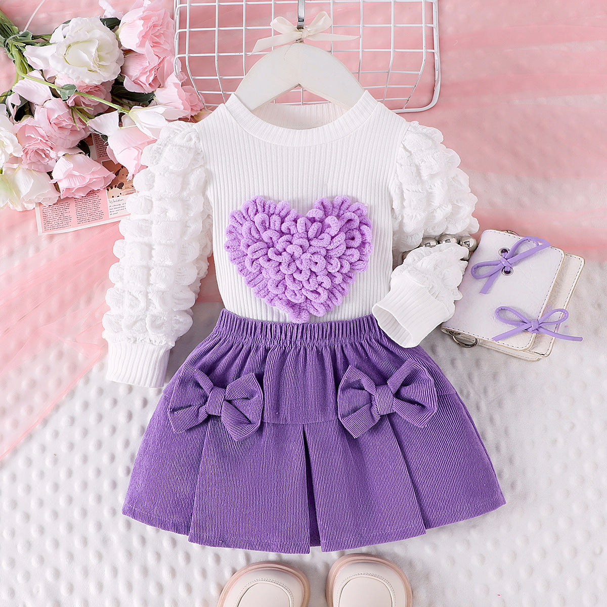 Bubble sleeve heart-shaped top bow short skirt two-piece set