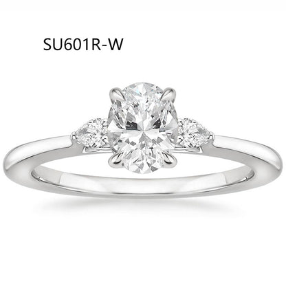 Fashion Luxury Three-Stone Diamond Ring 1 Carat Wedding Ring S925 Sterling Silver Plated 18K Gold Lab-Grown Diamond Ring for Women