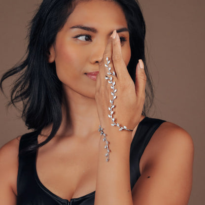 Leaf Hand Chain